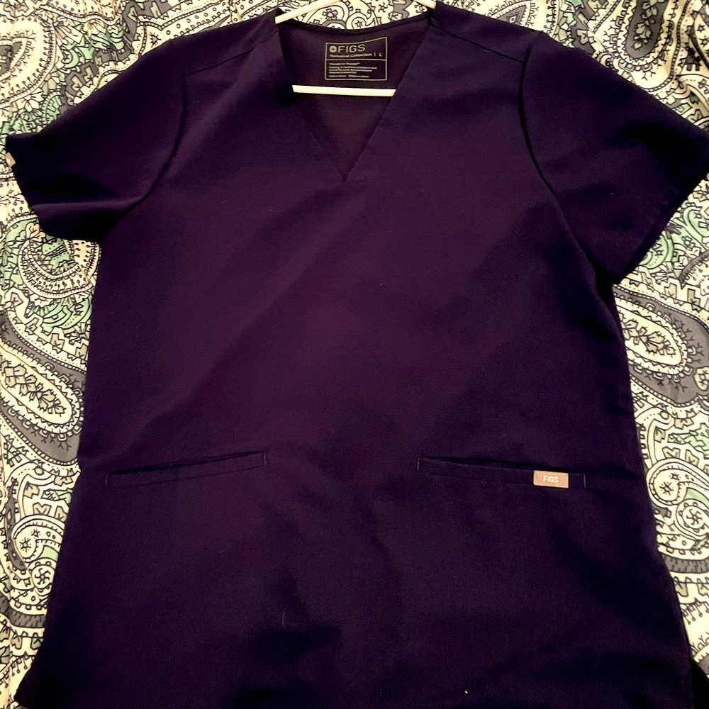 FIIGS casma top, zamora bottom, navy, large